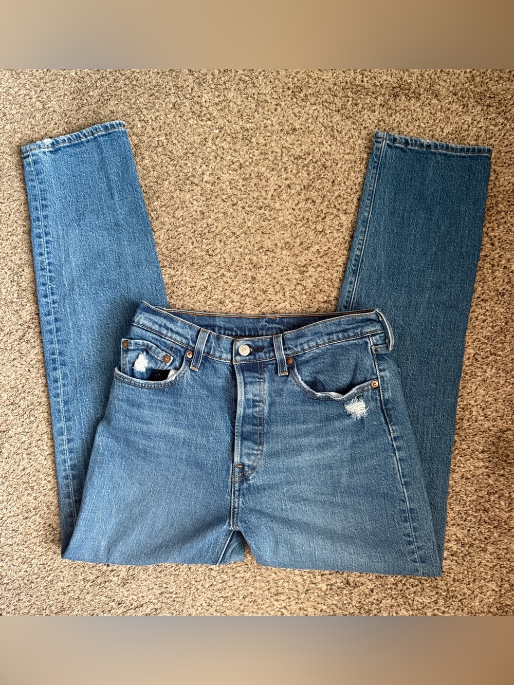 Levi’s 501 original fit women’s denim 28x30